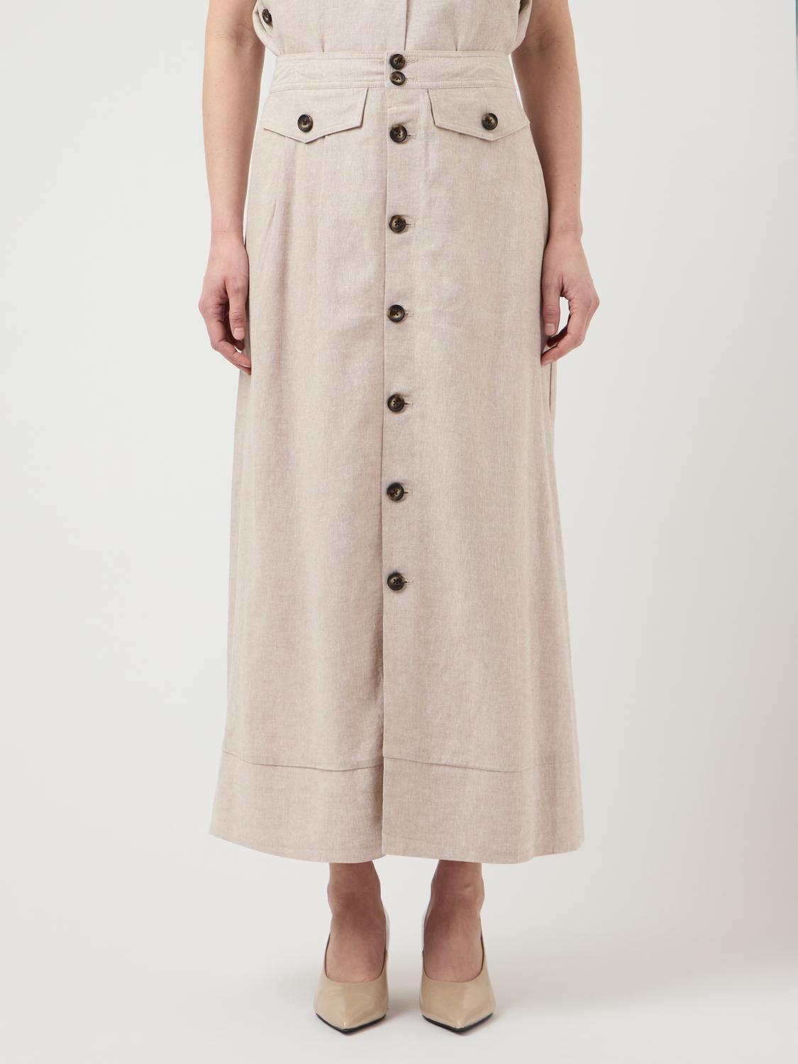 model_shot-front